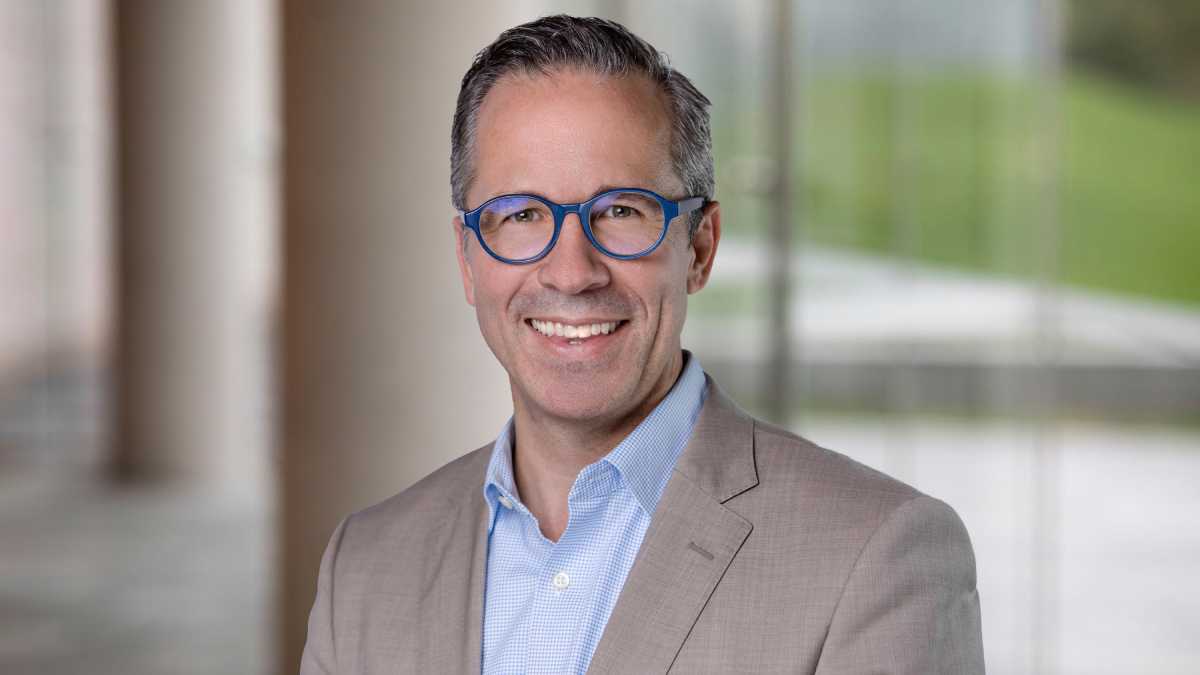 Brendon M. Stiles, MD, Appointed as International Director for the European Society of Thoracic Surgery Board
