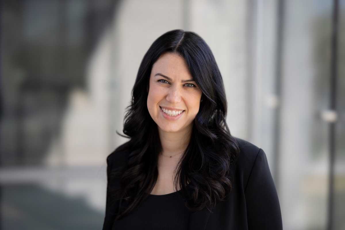 Lauren Roth, MD, Awarded the 2025 Rising Star – Clinical Practitioner Award 