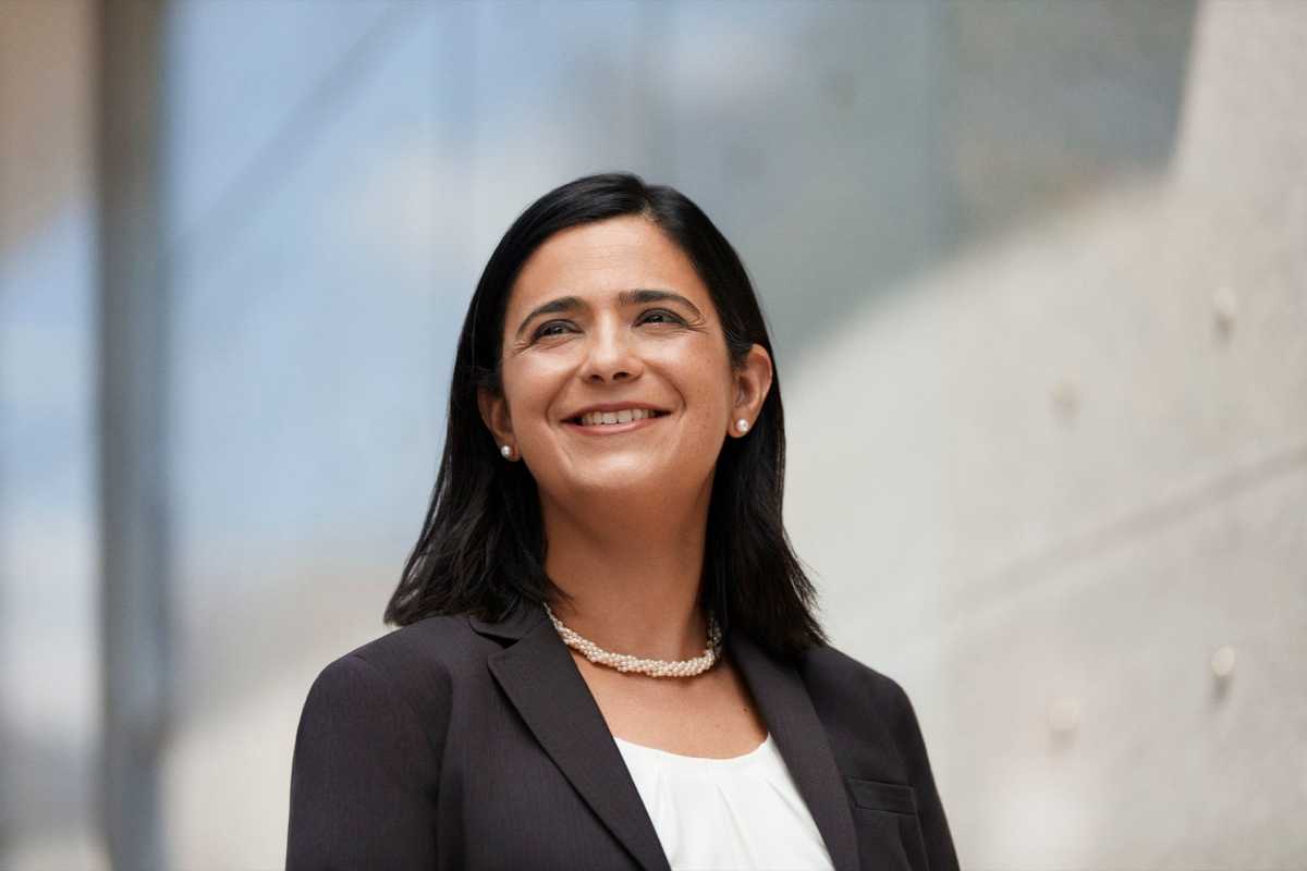 Sandra Braganza, MD, MPH, Awarded APA Award